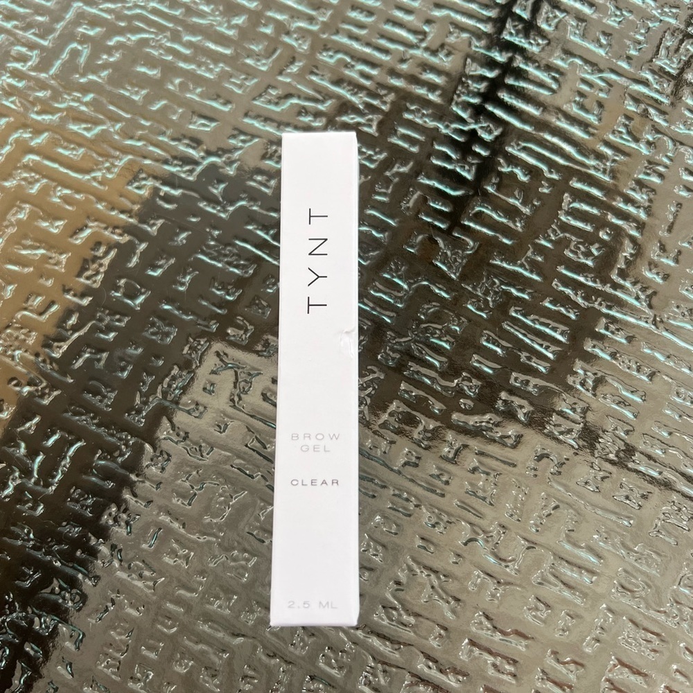 Clear brow gel - Picture 3 of 5